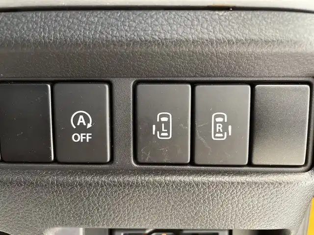 スズキ スペーシア ギア HYBRID XZターボ 埼玉県 2019(平31)年 2.5万km アクティブイエロー/ガンメタリック2トーン デュアルセンサーブレーキサポート　/メモリナビ/　　CD/DVD/BT/フルセグ　/バックカメラ　/両側パワースライドドア　/クルーズコントロール　 /LEDオートライト　/シートヒーター　/純正14インチアルミホイール　/ステアリングスイッチ/パドルシフト　/ETC