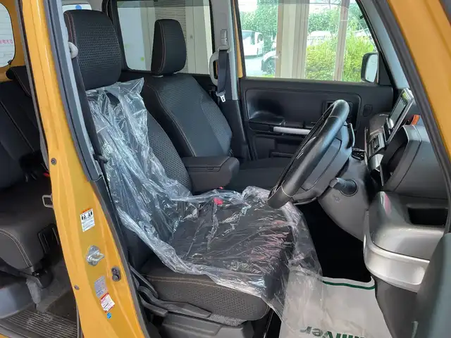 スズキ スペーシア ギア HYBRID XZターボ 埼玉県 2019(平31)年 2.5万km アクティブイエロー/ガンメタリック2トーン デュアルセンサーブレーキサポート　/メモリナビ/　　CD/DVD/BT/フルセグ　/バックカメラ　/両側パワースライドドア　/クルーズコントロール　 /LEDオートライト　/シートヒーター　/純正14インチアルミホイール　/ステアリングスイッチ/パドルシフト　/ETC