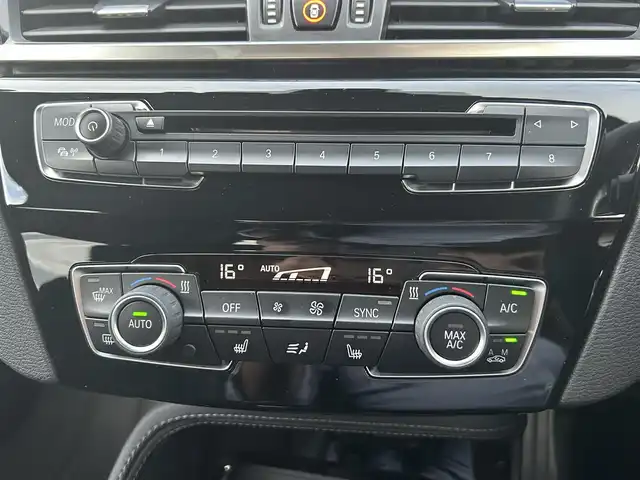 ＢＭＷ Ｘ１ xDrive 18d xライン 茨城県 2017(平29)年 5.9万km メディテラニアンブルー Rガラスフィルム加工/Fドラレコ/アンビエントライト/HUD/コンフォートアクセス/PDC/レーンディパーチャーワーニング/iDriveナビ/Bカメラ/社外フルセグTV/18インチアルミホイール/ブラックレザーシート/前席Pシート/前席シートヒーター/ルームミラー一体ETC