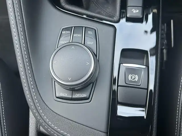 ＢＭＷ Ｘ１ xDrive 18d xライン 茨城県 2017(平29)年 5.9万km メディテラニアンブルー Rガラスフィルム加工/Fドラレコ/アンビエントライト/HUD/コンフォートアクセス/PDC/レーンディパーチャーワーニング/iDriveナビ/Bカメラ/社外フルセグTV/18インチアルミホイール/ブラックレザーシート/前席Pシート/前席シートヒーター/ルームミラー一体ETC