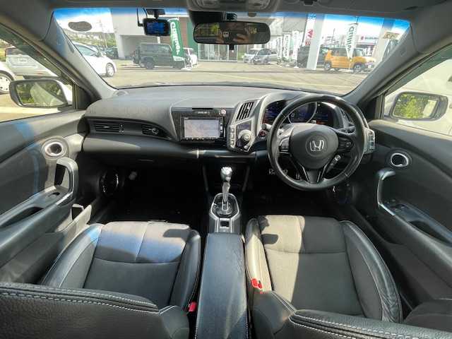 ホンダ ＣＲ－Ｚ αファイナルレーベル 静岡県 2016(平28)年 7.3万km プレミアムホワイトパールⅡ 純正ナビ（CD DVD ワンセグ iPod Bluetooth SD）/バックカメラ/合皮ハーフレザーシート/LEDヘッドライト/フロント純正エアロパーツ/17インチアルミホイール/ETC/スマートキー/スペアキー×１/取扱説明書/保証書