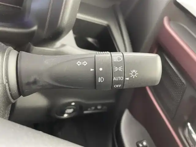 スズキ スペーシア カスタム HYBRID XS 宮城県 2023(令5)年 1.1万km ピュアホワイトP 純正9型ナビ/全方位モニター/両側パワースライドドア/純正15インチアルミホイール/ヘッドアップディスプレイ/ハーフレザーシート/・DN席シートヒーター/LEDヘッドライト/・フォグランプ/クルーズコントロール/・追従走行付き/LDP/ACC/DSBS