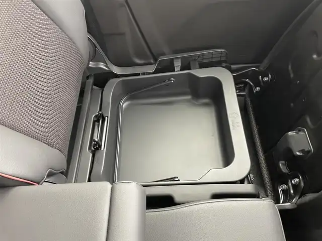 スズキ スペーシア カスタム HYBRID XS 宮城県 2023(令5)年 1.1万km ピュアホワイトP 純正9型ナビ/全方位モニター/両側パワースライドドア/純正15インチアルミホイール/ヘッドアップディスプレイ/ハーフレザーシート/・DN席シートヒーター/LEDヘッドライト/・フォグランプ/クルーズコントロール/・追従走行付き/LDP/ACC/DSBS