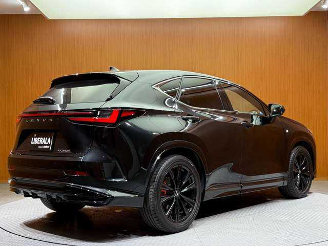 レクサス ＮＸ 350h Fスポーツ 千葉県 2023(令5)年 2.6万km 黒 コンビレザーシート　/３６０°カメラ　/ベンチレーション　/シートヒーター　/パワーシート　/レーダークルーズコントロール　/電動リアゲート　/ＨＵＤ　/レーンアシスト　/ブラインドスポット　/ＥＴＣ