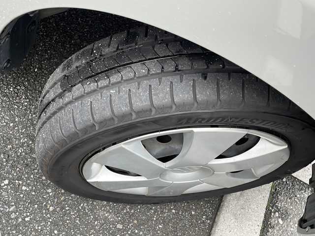 スズキ パレット X 埼玉県 2011(平23)年 4.5万km シルキーシルバーメタリック 登録時45089km/社外メモリナビ/ワンセグ/CD/社外ドライブレコーダー/ETC/片側パワースライドドア/電動格納ミラー/純正フロアマット/ヘッドライトレベライザー/プッシュスタート/ドアバイザー/スマートキー×2/取説
