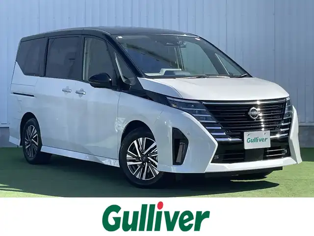 日産 セレナ e－パワー ハイウェイスター V 香川県 2023(令5)年 2.2万km パールⅡ 社外7インチメモリナビ/→ワンセグ/CD/DVD/Bluetooth/iPod/AUX/インテリジェントアラウンドビューモニター/インテリジェントルームミラー/プロパイロット/インテリジェントクルーズコントロール/インテリジェントエマージェンシーブレーキ/インテリジェントLI（車線逸脱防止支援システム）/インテリジェントLDW（車線逸脱警報)/インテリジェントパーキングアシスト/インテリジェントBSI（後側方衝突防止支援システム）/インテリジェントBSW（後側方車両検知警報）/BSM/アダップティブLEDヘッドライト/電子パーキング/オートブレーキホールド/革巻きステアリング/ステアリングリモコン/前後ドライブレコーダー/ビルトインETC/プッシュスタート/キーレス/カラーコード：XKJ