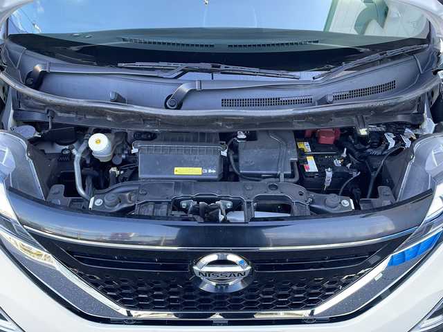 日産 ルークス HWS X プロパイロットED 山口県 2020(令2)年 4.3万km ホワイトパール 純正9インチSDナビ【MM319D-L】/・フルセグテレビ/・Bluetooth/・CD/DVD/USB/iPod/アラウンドビューモニター/インテリジェント ルームミラー/ドライブレコーダー/ETC/アダプティブLEDヘッドライトシステム/LEDフォグランプ/インテリジェント オートライトシステム/サイドターンランプ付電動格納式リモコンカラードドアミラー/電動パーキングブレーキ/オートブレーキホールド/純正フロアマット/純正アルミホイール/スマートキー・スペアキー有/プッシュアップスタート/インテリジェント エマージェンシーブレーキ/プロパイロット/車線逸脱防止支援システム/ふらつき警報/フロント/バックソナー/盗難防止装置/取り扱い説明書