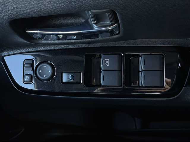 日産 ルークス HWS X プロパイロットED 山口県 2020(令2)年 4.3万km ホワイトパール 純正9インチSDナビ【MM319D-L】/・フルセグテレビ/・Bluetooth/・CD/DVD/USB/iPod/アラウンドビューモニター/インテリジェント ルームミラー/ドライブレコーダー/ETC/アダプティブLEDヘッドライトシステム/LEDフォグランプ/インテリジェント オートライトシステム/サイドターンランプ付電動格納式リモコンカラードドアミラー/電動パーキングブレーキ/オートブレーキホールド/純正フロアマット/純正アルミホイール/スマートキー・スペアキー有/プッシュアップスタート/インテリジェント エマージェンシーブレーキ/プロパイロット/車線逸脱防止支援システム/ふらつき警報/フロント/バックソナー/盗難防止装置/取り扱い説明書