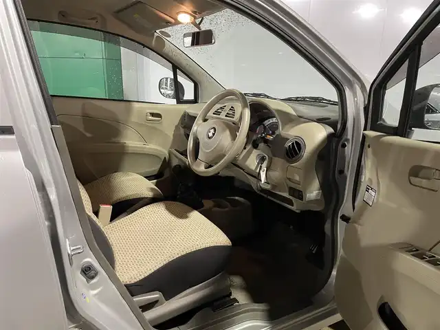 スズキ アルト F 青森県 2012(平24)年 2.6万km シルキーシルバーメタリック AIS評価4点/4WD/5速MT/純正オーディオ/【AM/FM/CD】/純正フロアマット/ヘッドライトレベライザー/ドアバイザー/取扱説明書/保証書