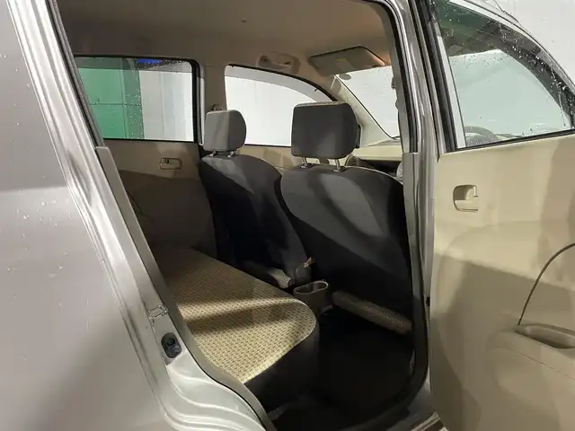 スズキ アルト F 青森県 2012(平24)年 2.6万km シルキーシルバーメタリック AIS評価4点/4WD/5速MT/純正オーディオ/【AM/FM/CD】/純正フロアマット/ヘッドライトレベライザー/ドアバイザー/取扱説明書/保証書