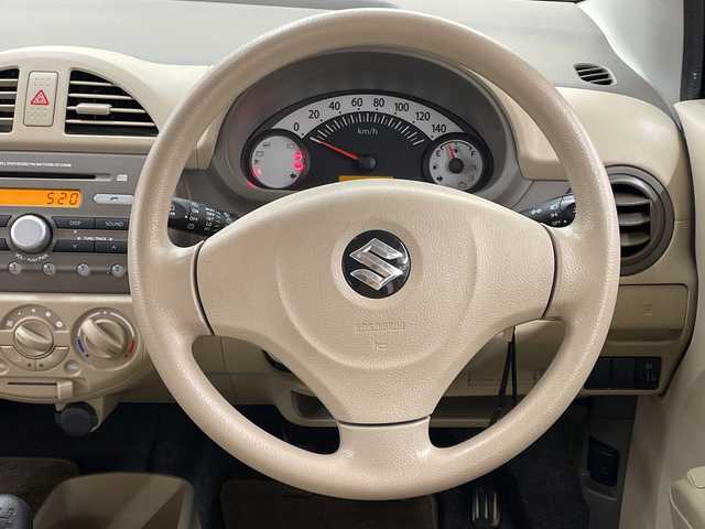 スズキ アルト F 道央・札幌 2012(平24)年 2.6万km シルキーシルバーメタリック 4WD/5速MT/純正オーディオ/(AM/FM/CD)/純正フロアマット/ヘッドライトレベライザー/ドアバイザー/取扱説明書/保証書