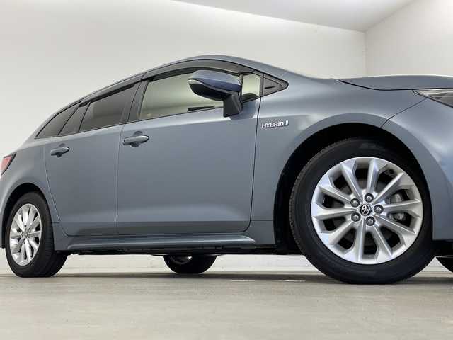 トヨタ カローラツーリング ハイブリッド S 新潟県 2019(令1)年 9.7万km セレスタイトグレーメタリック 純正メモリナビ/　Bluetooth/USB/トヨタセーフティセンス/・プリクラッシュセーフティ/・レーントレーシングアシスト/・レーンディパーチャーアラート/・レーダークルーズコントロール/・オートマチックハイビーム/・ロードサインアシスト/リアクロストラフィックアラート/パーキングサポートブレーキ/ブラインドスポットモニター/前後コーナーセンサー/前後ドライブレコーダー/バックモニター/ビルトインETC/LEDヘッドライト/電子パーキング/オートブレーキホールド/レザーステアリング