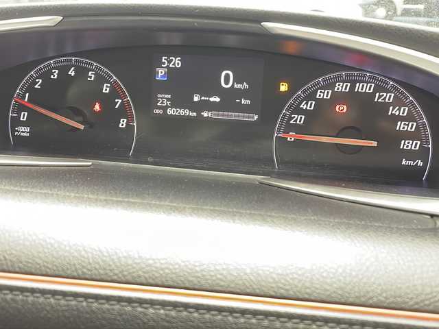 トヨタ シエンタ G 沖縄県 2018(平30)年 6.1万km ホワイトパールクリスタルシャイン 純正ナビ(ＮＳＺＴ－Ｗ６６Ｔ)　/(フルセグＴＶ　Ｂｌｕｅｔｏｏｔｈ　ＣＤ　ＤＶＤ)　/バックカメラ　/ドライブレコーダー　/ＥＴＣ　/両側パワースライドドア　/トヨタセーフティセンス/スマートキー　/アイドリングストップ/ＬＥＤヘッドライト/オートライト/純正15インチアルミホイール　/純正エアロ(モデリスタ)/純正フロアマット