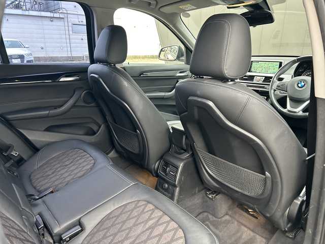 ＢＭＷ Ｘ１ xDrive 18d xライン 道東・釧路十勝 2016(平28)年 6.5万km 黒 ワンオーナー/４WD/純正HDDナビ/　CD/DVD/BT/USB/バックカメラ/ミラーETC/衝突回避ブレーキ/クルーズコントロール/リアパークディスタンスコントロール/ハーフレザーシート/パワーバックドア/LEDヘッドライト/オートライト/純正18インチAW/純正フロアマット/取扱説明書/保証書/スペアキー