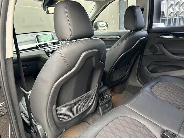 ＢＭＷ Ｘ１ xDrive 18d xライン 道東・釧路十勝 2016(平28)年 6.5万km 黒 ワンオーナー/４WD/純正HDDナビ/　CD/DVD/BT/USB/バックカメラ/ミラーETC/衝突回避ブレーキ/クルーズコントロール/リアパークディスタンスコントロール/ハーフレザーシート/パワーバックドア/LEDヘッドライト/オートライト/純正18インチAW/純正フロアマット/取扱説明書/保証書/スペアキー