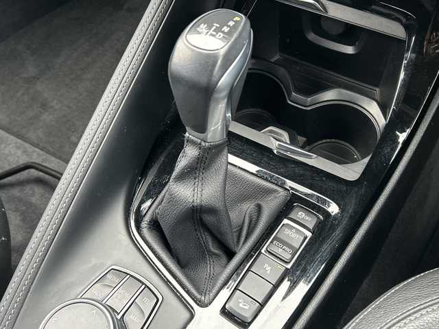 ＢＭＷ Ｘ１ xDrive 18d xライン 道東・釧路十勝 2016(平28)年 6.5万km 黒 ワンオーナー/４WD/純正HDDナビ/　CD/DVD/BT/USB/バックカメラ/ミラーETC/衝突回避ブレーキ/クルーズコントロール/リアパークディスタンスコントロール/ハーフレザーシート/パワーバックドア/LEDヘッドライト/オートライト/純正18インチAW/純正フロアマット/取扱説明書/保証書/スペアキー