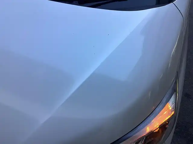 ホンダ フリード＋ ハイブリット クロスター ホンダセンシング 鹿児島県 2021(令3)年 11.7万km プラチナホワイトパール ワンオーナー/純正9インチプレミアムインターナビ/(VXM-217VFNi)/バックカメラ/ビルトインETC(ナビ連動)/純正ドライブレコーダー(DRH-204VD)/(ナビ連動タイプ/前後カメラ)/Cパッケージ/・照明付きバニティミラー(運転席/助手席)/・プラズマクラスター付きオートエアコン/・サイド/カーテンエアバッグ/・シートヒーター(運転席/助手席)/・ロールサンシェード(スライドドア)/・熱線入りフロントウインドウ/ヒーデッドドアミラー/USB端子/ステアリングスイッチ/ホンダセンシング(安全運転支援システム)/両側パワースライドドア/LEDヘッドライト/オートライト/LEDフロントフォグランプ/合皮/ファブリックコンビシート/シルバールーフレール/マルチラゲッジボード/ルーフラック/スマートキー×2本/取説&保証書&ナビ取説有り/ダンロップ エナセーブ/2022年製フロント2本/2025年製リヤ2本/