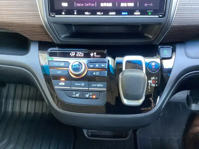 ホンダ フリード＋ ハイブリット クロスター ホンダセンシング 鹿児島県 2021(令3)年 11.7万km プラチナホワイトパール ワンオーナー/純正9インチプレミアムインターナビ/(VXM-217VFNi)/バックカメラ/ビルトインETC(ナビ連動)/純正ドライブレコーダー(DRH-204VD)/(ナビ連動タイプ/前後カメラ)/Cパッケージ/・照明付きバニティミラー(運転席/助手席)/・プラズマクラスター付きオートエアコン/・サイド/カーテンエアバッグ/・シートヒーター(運転席/助手席)/・ロールサンシェード(スライドドア)/・熱線入りフロントウインドウ/ヒーデッドドアミラー/USB端子/ステアリングスイッチ/ホンダセンシング(安全運転支援システム)/両側パワースライドドア/LEDヘッドライト/オートライト/LEDフロントフォグランプ/合皮/ファブリックコンビシート/シルバールーフレール/マルチラゲッジボード/ルーフラック/スマートキー×2本/取説&保証書&ナビ取説有り/ダンロップ エナセーブ/2022年製フロント2本/2025年製リヤ2本/