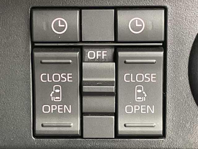 トヨタ ルーミー カスタムG 大阪府 2020(令2)年 1万km パールホワイトⅢ スマートアシスト/・衝突軽減ブレーキ/・先行車発進お知らせ/・車線逸脱防止/・標識認識機能/コーナーセンサー/純正SDナビ/・CD/・Bluetooth/・フルセグTV/バックカメラ/両側パワースライドドア/ステアリングスイッチ/アイドリングストップ/オートブレーキホールド/オートライト/LEDヘッドライト/フォグランプ/Wエアバッグ/ABS/スマートキー