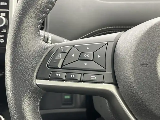 日産 セレナ ハイウェイスターVセレクションⅡ 埼玉県 2018(平30)年 4.5万km ブリリアントホワイトパール 2トーン セーフティパックB/・プロパイロット/・電動パーキングブレーキ/ブレーキホールド/・インテリジェントルームミラー/・アラウンドビューモニター/・パーキングアシスト/・カーテンエアバック/コーナーセンサー/ハンズフリー両側パワースライドドア/エマージェンシーブレーキ/ハイビームアシスト/車線逸脱警報/純正９型ナビ（MM５１８D-L）/・フルセグ/・CD/DVD/ブルーレイ/・Bluetooth/・SD音楽録音/純正フリップダウンモニター/革巻きステアリング/オートライト/LEDヘッドライト/フォグランプ/純正１６インチアルミホイール/W+サイド+カーテンエアバック