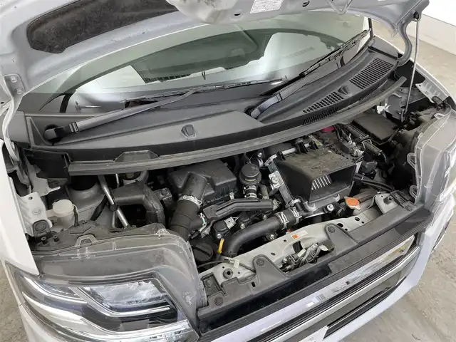 ダイハツ タント カスタム RS スタイルセレクション 滋賀県 2021(令3)年 4.3万km シャイニングホワイトパール 社外９インチナビ/（CD・DVD・フルセグTV・Bluetooth・USB)/バックカメラ/両側パワースライドドア/追従型クルーズコントロール/前席シートヒーター/前後コーナーセンサー/前後ドライブレコーダー/プッシュスタート/ＥＴＣ/衝突被害軽減システム/レーンキープアシスト/オートライト/スマートキー