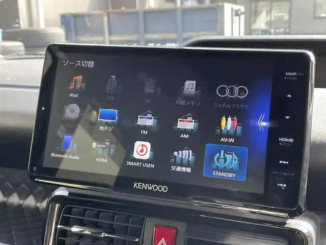 ダイハツ タント カスタム RS スタイルセレクション 滋賀県 2021(令3)年 4.3万km シャイニングホワイトパール 社外９インチナビ/（CD・DVD・フルセグTV・Bluetooth・USB)/バックカメラ/両側パワースライドドア/追従型クルーズコントロール/前席シートヒーター/前後コーナーセンサー/前後ドライブレコーダー/プッシュスタート/ＥＴＣ/衝突被害軽減システム/レーンキープアシスト/オートライト/スマートキー
