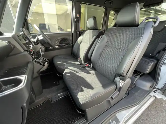 ダイハツ タント カスタム RS スタイルセレクション 滋賀県 2021(令3)年 4.3万km シャイニングホワイトパール 社外９インチナビ/（CD・DVD・フルセグTV・Bluetooth・USB)/バックカメラ/両側パワースライドドア/追従型クルーズコントロール/前席シートヒーター/前後コーナーセンサー/前後ドライブレコーダー/プッシュスタート/ＥＴＣ/衝突被害軽減システム/レーンキープアシスト/オートライト/スマートキー