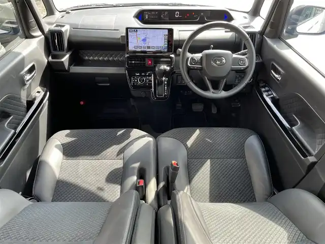 ダイハツ タント カスタム RS スタイルセレクション 滋賀県 2021(令3)年 4.3万km シャイニングホワイトパール 社外９インチナビ/（CD・DVD・フルセグTV・Bluetooth・USB)/バックカメラ/両側パワースライドドア/追従型クルーズコントロール/前席シートヒーター/前後コーナーセンサー/前後ドライブレコーダー/プッシュスタート/ＥＴＣ/衝突被害軽減システム/レーンキープアシスト/オートライト/スマートキー