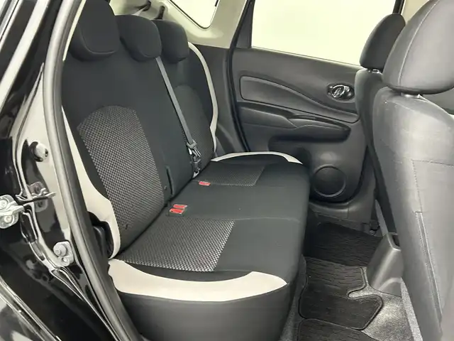 日産 ノート e－パワー X 福岡県 2018(平30)年 2.4万km スーパーブラック 純正ナビ（ＢＴ，フルセグＴＶ）　/アラウンドビューモニター　/インテリジェントルームミラー　/コーナーセンサー　/エマージェンシーブレーキ　/レーンキープ　/横滑り防止装置　/純正１５インチＡＷ　/ＬＥＤヘッドライト