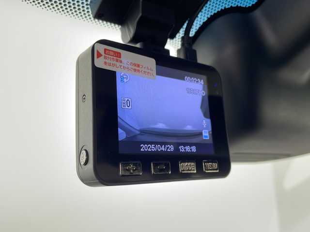 三菱 デリカＤ：５ P 新潟県 2022(令4)年 2.7万km グラファイトグレーメタリック/ブラックマイカ アルパインナビ（EX11NX）/　フルセグTV/Bluetooth/HDMI/USB/CD/DVD/アラウンドビューモニター/オートステップ/衝突軽減ブレーキ/レーダークルーズコントロール/レーンキープアシスト/ブラインドスポットモニター/両側パワースライドドア/電動リアゲート/パドルシフト/ステアリングヒーター/前席シートヒーター/オートライト/オートハイビーム/LEDヘッドライト/アイドリングストップ/ETC/ドライブレコーダー/オートブレーキホールド/ステアリングリモコン/純正フロアマット