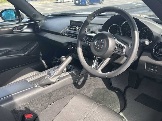 マツダ ロードスター NR－A 愛知県 2022(令4)年 1.2万km マシーングレープレミアムM 禁煙車/ビルシュタイン社製の車高調整機能付きダンパー/トルクセンシング式スーパーLSD/フロントサスタワーバー/ブラインドスポットモニター/純正オーディオ/純正AW/社外フロアマット/レーンキープアシスト/衝突軽減ブレーキ/後方コーナーセンサー/純正LEDヘッドライト/オートライト/オートマッチクハイビーム/電動格納ミラー/ETC/スペアキー/取扱説明書/保証書