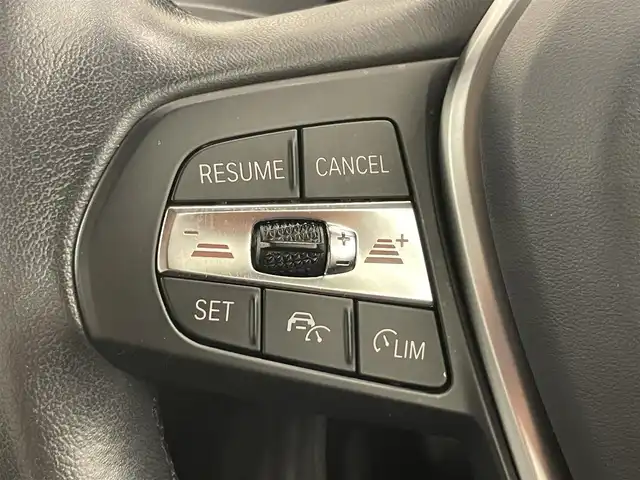 ＢＭＷ ２１８ｉ グランクーペ 岡山県 2020(令2)年 4.6万km ミネラルホワイト 純ｉＤｒｉｖｅ　/Ｒカメラ　/Ｐアシスト　/後退アシスト　/正面衝突警告　/車線逸脱警告　/ステアリングサポート　/車線変更警告　/オートＡ／Ｃ　/ワイヤレスチャージ　/アイドリングストップ　/パワーシート（Ｄ）　/アクティブクルーズ　/BMW純正オールウェザーマット　/オートライト　/オートワイパー　/アップルカープレイ　/ミラー一体型ETC　/ドラレコ（下・R）　/アンビエントライト　/コンフォートアクセス　/リアディライト