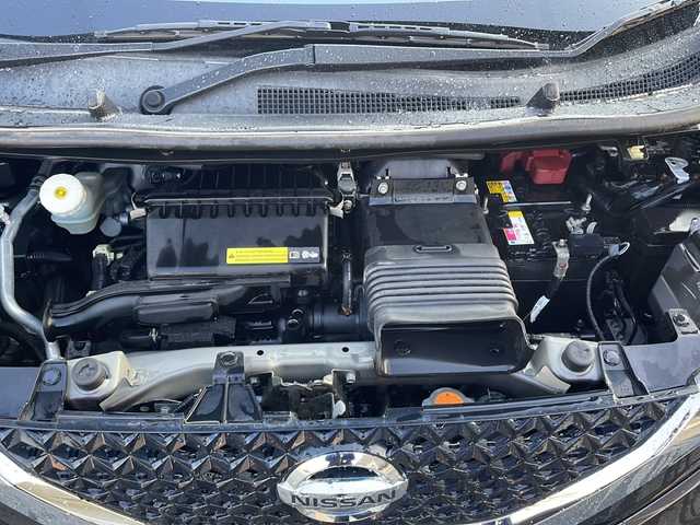 日産 デイズ 山口県 2019(令1)年 4.4万km フローズンバニラパール/アッシュブラウンM 純正9インチナビ【MM319D-L】/フルセグテレビ/Bluetooth/アラウンドビューモニター/エマージェンシーブレーキ/プロパイロット/レーンキープアシスト/コーナーセンサー/純正ドライブレコーダー/ETC/純正フロアマット/純正LEDヘッドライト/純正15インチAW