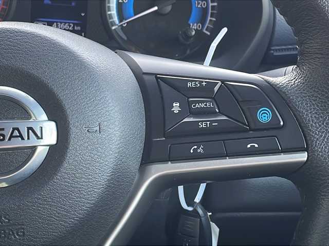 日産 デイズ 山口県 2019(令1)年 4.4万km フローズンバニラパール/アッシュブラウンM 純正9インチナビ【MM319D-L】/フルセグテレビ/Bluetooth/アラウンドビューモニター/エマージェンシーブレーキ/プロパイロット/レーンキープアシスト/コーナーセンサー/純正ドライブレコーダー/ETC/純正フロアマット/純正LEDヘッドライト/純正15インチAW