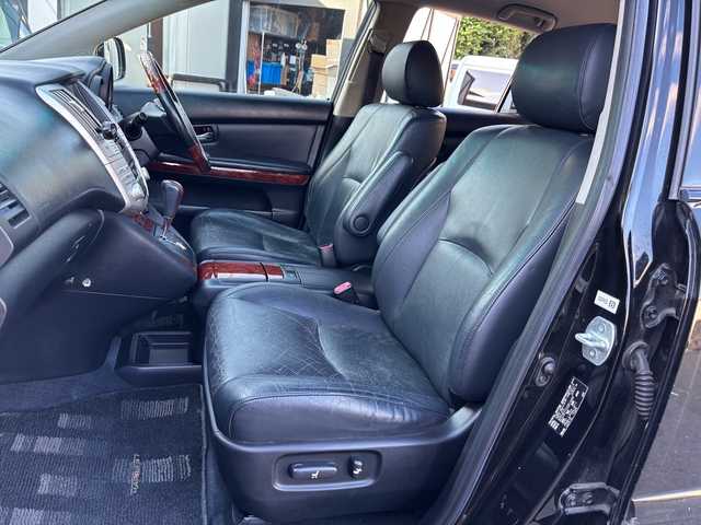 トヨタ ハリアー 240G Lパッケージ 福岡県 2007(平19)年 19.1万km ブラック 純正メーカーナビ/（AM/FM/CD/MD）/ETC/ハンズフリー/パワーシート（D/N）/純正フロアマット/純正アルミホイール/オートライト/フォグランプ/電格ミラー/保証書/取扱説明書