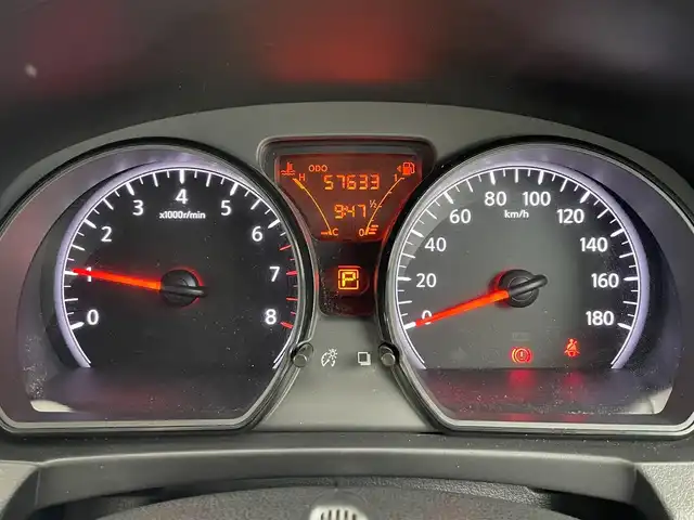 日産 ノート メダリスト X 岐阜県 2015(平27)年 5.8万km ブリリアントホワイトパール (株)IDOMが運営する【じしゃロン多治見店】の自社ローン専用車両になります。こちらは現金またはオートローンご利用時の価格です。自社ローンご希望の方は別途その旨お申付け下さい。/ディーラーオプションナビ/　（Bluetooth/DVD/フルセグ）/アラウンドビューモニター/エマージェンシーブレーキ/レーンキープアシスト/アイドリングストップ/コーナーセンサー/オートライト/フォグランプ/ETC