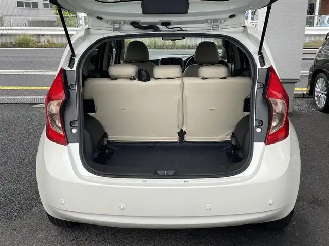 日産 ノート メダリスト X 岐阜県 2015(平27)年 5.8万km ブリリアントホワイトパール (株)IDOMが運営する【じしゃロン多治見店】の自社ローン専用車両になります。こちらは現金またはオートローンご利用時の価格です。自社ローンご希望の方は別途その旨お申付け下さい。/ディーラーオプションナビ/　（Bluetooth/DVD/フルセグ）/アラウンドビューモニター/エマージェンシーブレーキ/レーンキープアシスト/アイドリングストップ/コーナーセンサー/オートライト/フォグランプ/ETC