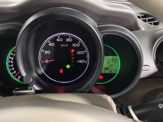 ホンダ Ｎ ＢＯＸ G Lパッケージ 沖縄県 2014(平26)年 10.3万km ヒダマリアイボリーパール 禁煙車/純正ナビ【VXM-145VFi】　/フルセグ　Ｂｌｕｅｔｏｏｔｈ　ＤＶＤ再生　/フリップダウンモニター　/大型ルーフコンソール　/両側パワースライドドア　/ＥＴＣ　/バックカメラ　/ステアリングスイッチ/ベンチシート/スマートキー/純正14インチアルミ