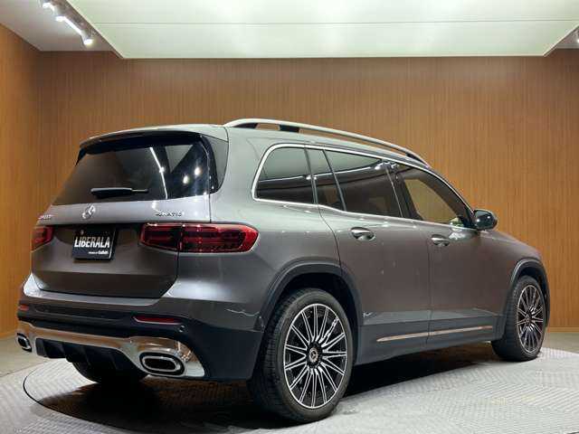 メルセデス・ベンツ Ｍ・ベンツ ＧＬＢ２００ｄ 4マチック AMGライン 千葉県 2023(令5)年 4.2万km マウンテングレー ＡＭＧライン　/パノラマＳＲ　/アドバンスドＰＫＧ　/赤黒革シート　/ナビ　/ＴＶ　/Ｂｌｕｅｔｏｏｔｈ接続　/３６０°ＨＵＤ　/電動シート　/シートＨ　/電動リアゲート　/ＬＥＤヘッドライト　/衝突軽減Ｂ　/ＢＳＭ　/ＬＫＡ