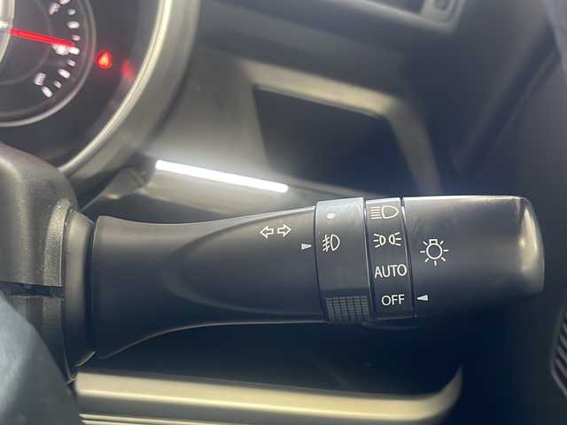 スズキ スペーシア カスタム HYBRID GS 岐阜県 2019(令1)年 5.9万km スチールシルバーM 社外メモリナビ(CN-E320D)/【ワンセグTV/SD/CD/Bluetooth】/バックカメラ/アラウンドビューモニター/片側パワースライドドア/衝突被害軽減システム/レーンキープアシスト/コーナーセンサー(後ろのみ)/シートヒーター(D席)/純正14インチアルミホイール/オートLEDライト/オートマチックハイビーム/横滑り防止装置/盗難防止装置/アイドリングストップ/純正フロアマット/プッシュスタート/スマートキー/ベンチシート/取扱説明書/保証書