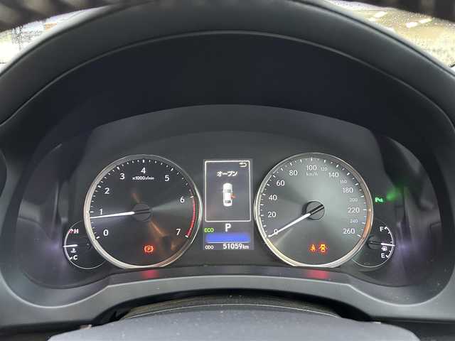レクサス ＩＳ 200t バージョンL 熊本県 2017(平29)年 5.1万km レッドマイカクリスタルシャイン サンルーフ/革シート/プッシュスタート/純正ナビ/（CD・DVD・フルセグTV・BTオーディオ・SD）/マークレビンソン/バックカメラ/ビルトインETC/前後ドライブレコーダー/純正18インチAW/レーダークルーズ/パドルシフト/前席パワーシート・右前席シートメモリー/前席エアーシート・シートヒーター/LEDヘッドライト/オートライト/前後コーナーセンサー/横滑り防止装置/ウィンカーミラー/純正フロアマット/新車保証書/取扱説明書/スマートスペアキー×1本/カード型キー×1本