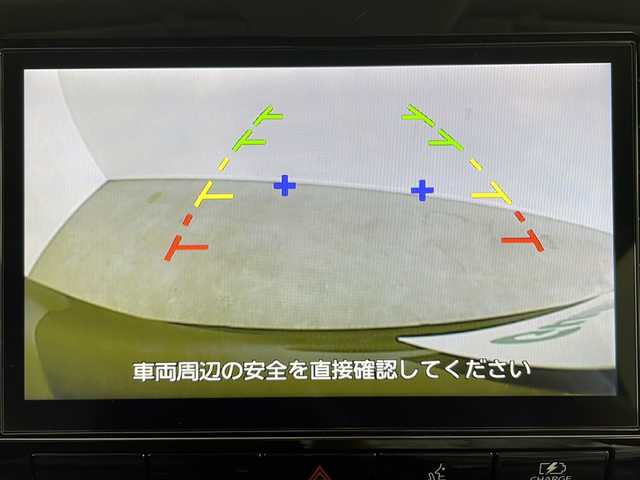 日産 セレナ e－パワー ハイウェイスター V 鹿児島県 2022(令4)年 2.4万km ダイヤモンドブラック 純正10型ナビ/（CD/DVD/BT/BR/フルセグTV）/純正フリップダウンモニター/プロパイロット/エマージェンシーブレーキ/ブラインドスポットモニター/両側パワースライドドア/電動パーキングブレーキ/オートホールド/オートライト/オートマチックハイビーム/ステアリングスイッチ/ドライブレコーダー/バックカメラ/スマートキー/プッシュスタート