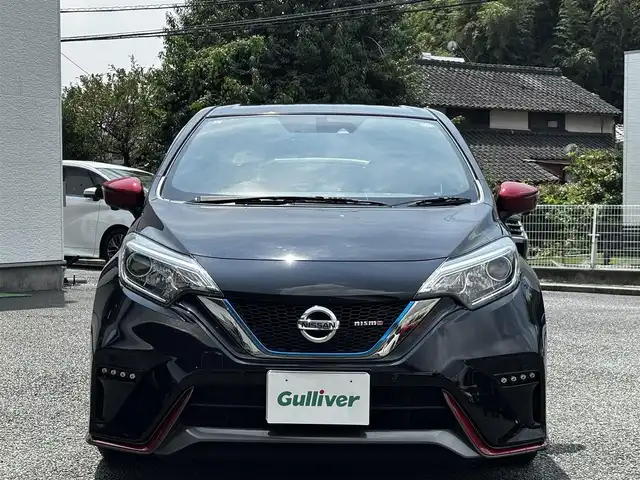 日産 ノート e－パワー ニスモ 熊本県 2017(平29)年 10.5万km スーパーブラック ワンオーナー/純正ナビ（MM316D-W）/【フルセグTV/Bluetooth/CD/DVD】/アラウンドビューカメラ/衝突軽減防止装置/レーンキープアシスト/車両接近通知装置/コーナーセンサー/純正１６インチAW/オートLEDライト/革巻きステアリング/ステアリングスイッチ/ETC/純正フロアマット/純正ドアバイザー/横滑り防止装置/スペアキー/保証書/取扱説明書