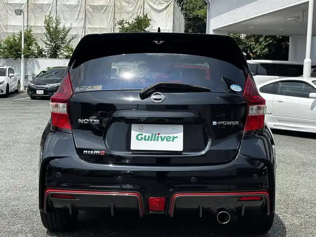 日産 ノート e－パワー ニスモ 熊本県 2017(平29)年 10.5万km スーパーブラック ワンオーナー/純正ナビ（MM316D-W）/【フルセグTV/Bluetooth/CD/DVD】/アラウンドビューカメラ/衝突軽減防止装置/レーンキープアシスト/車両接近通知装置/コーナーセンサー/純正１６インチAW/オートLEDライト/革巻きステアリング/ステアリングスイッチ/ETC/純正フロアマット/純正ドアバイザー/横滑り防止装置/スペアキー/保証書/取扱説明書