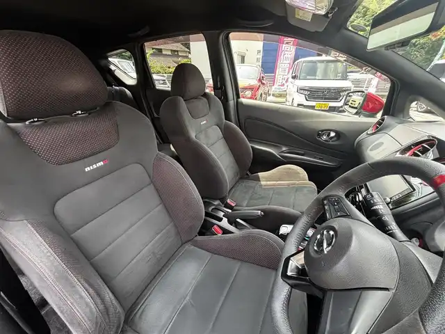 日産 ノート e－パワー ニスモ 熊本県 2017(平29)年 10.5万km スーパーブラック ワンオーナー/純正ナビ（MM316D-W）/【フルセグTV/Bluetooth/CD/DVD】/アラウンドビューカメラ/衝突軽減防止装置/レーンキープアシスト/車両接近通知装置/コーナーセンサー/純正１６インチAW/オートLEDライト/革巻きステアリング/ステアリングスイッチ/ETC/純正フロアマット/純正ドアバイザー/横滑り防止装置/スペアキー/保証書/取扱説明書