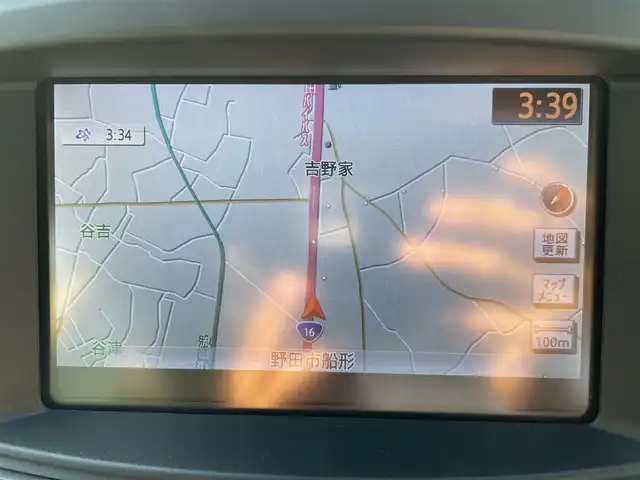 日産 エルグランド 250ハイウェイスターS 千葉県 2016(平28)年 8万km ブリリアントホワイトパール 純正HDDナビ/・CD/DVD/MSV/Bluetooth/フルセグTV/純正フリップダウンモニター/アラウンドビューカメラ/ハーフレザーシート/両後パワースライドドア/インテリジェントキー/クルーズコントロール/バックドアイージークローザー/前後コーナーセンサー/純正LEDヘッドライト/フォグランプ/純正18インチアルミホイール/ビルトインETC/本革巻きステアリング/サイド＆カーテンエアバッグ