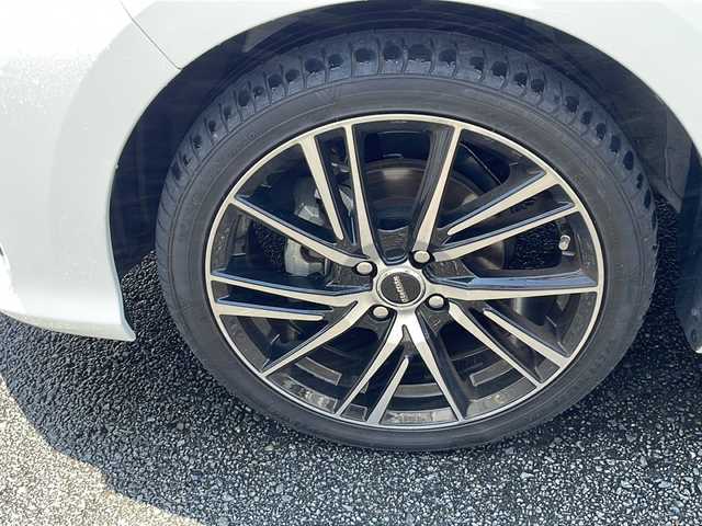 トヨタ ヤリス ハイブリッド X 宮崎県 2022(令4)年 1.7万km スーパーホワイトⅡ 純正ナビ/BT/USB/バックカメラ・ETC/トヨタセーフティセンス/レーンキープアシスト/パーキングサポートブレーキ/レーダークルーズコントロール/ドライブレコーダー/社外17インチアルミホイール/オートハイビーム/ウィンカーミラー/キーレスキー/純正フロアマット/ドアバイザー