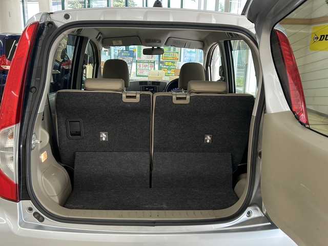ダイハツ ムーヴ L SA 道央・札幌 2013(平25)年 8.6万km ブライトシルバーメタリック ・4WD/・純正CD/USB/AUX/・スマートアシスト/・衝突被害軽減ブレーキ/・横滑り防止/・アイドリングストップ/・ETC/・キーレス/・ドアバイザー/・電格ミラー/・夏タイヤ社外14インチAW積込