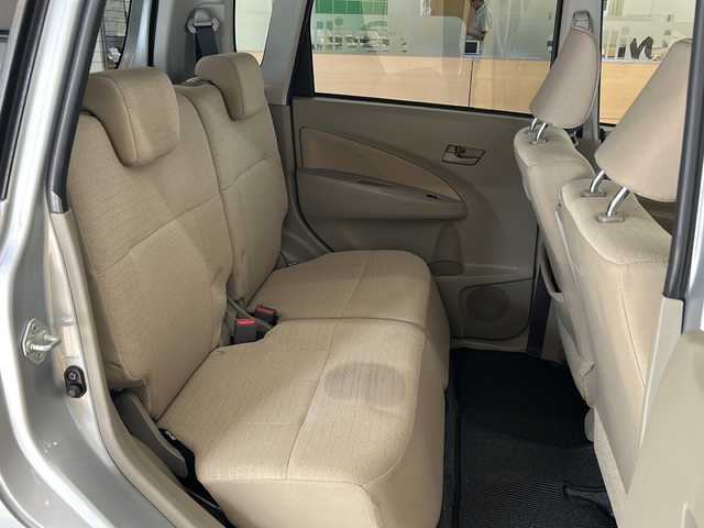 ダイハツ ムーヴ L SA 道央・札幌 2013(平25)年 8.6万km ブライトシルバーメタリック ・4WD/・純正CD/USB/AUX/・スマートアシスト/・衝突被害軽減ブレーキ/・横滑り防止/・アイドリングストップ/・ETC/・キーレス/・ドアバイザー/・電格ミラー/・夏タイヤ社外14インチAW積込
