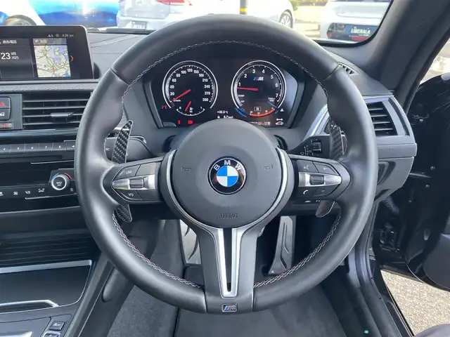 ＢＭＷ Ｍ２ エディションブラックシャドウ 福岡県 2018(平30)年 2.9万km 黒 ・クルーズコントロール/・純正ナビ/BT/USB/・バックカメラ/・黒革シート/シートヒーター/・ドライブレコーダー/・ETC/・純正19AW/・KW車高調/・100台限定車/・保証書/・取扱説明書/・スペアキー/・JQカーボンパドルシフト/・カーボンリアディフューザー/・カーボンドアミラーカバー